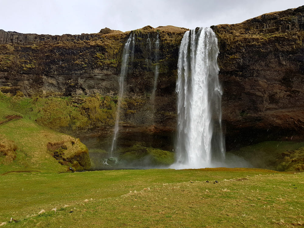 Skogafoss waterval Zuid IJsland
